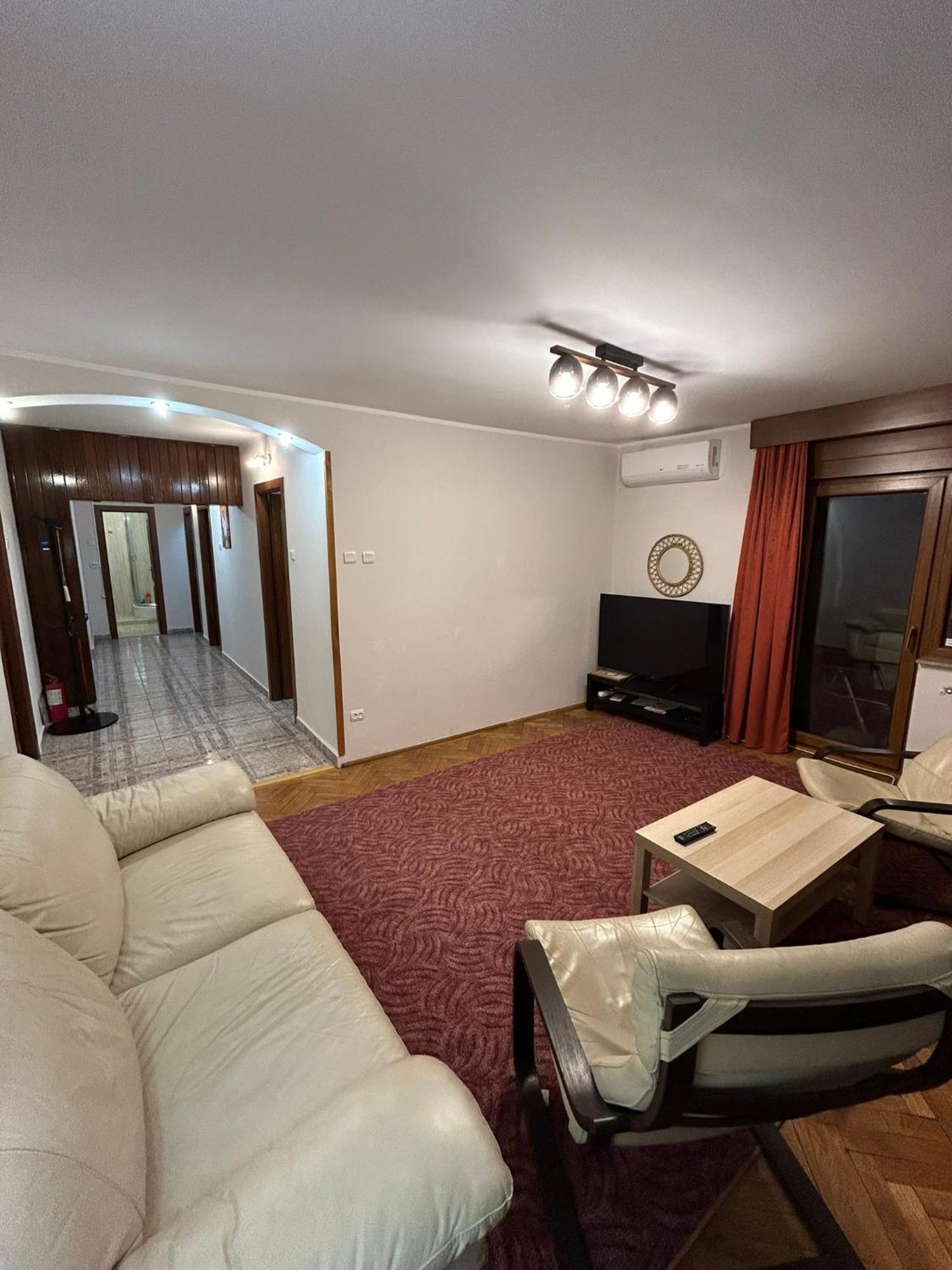 Apart. Premium Ultracentral, 3 Camere Loc Parcare. โปลเยชต์ ภายนอก รูปภาพ
